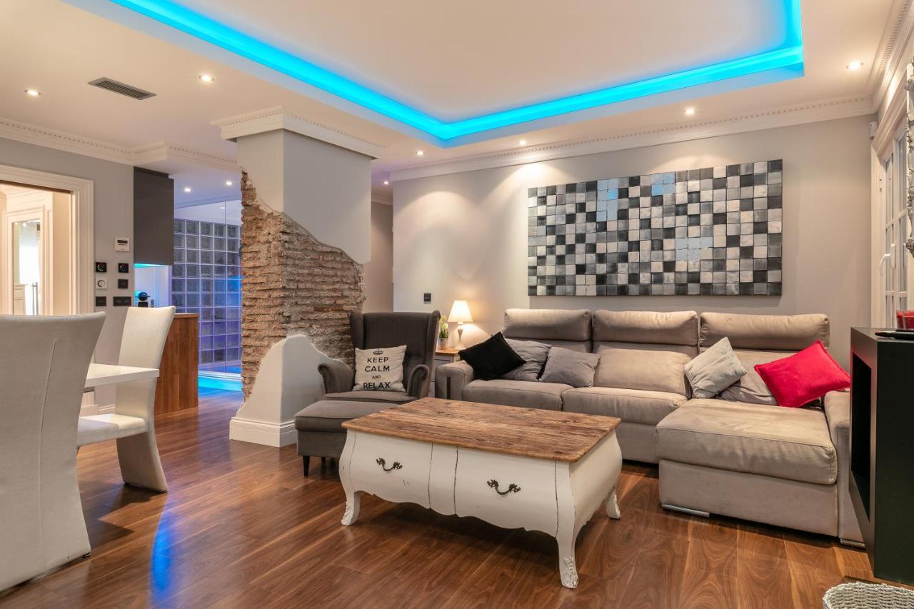 Weforyou 2 Bedrooms Penthouse At Malaga Center מראה חיצוני תמונה